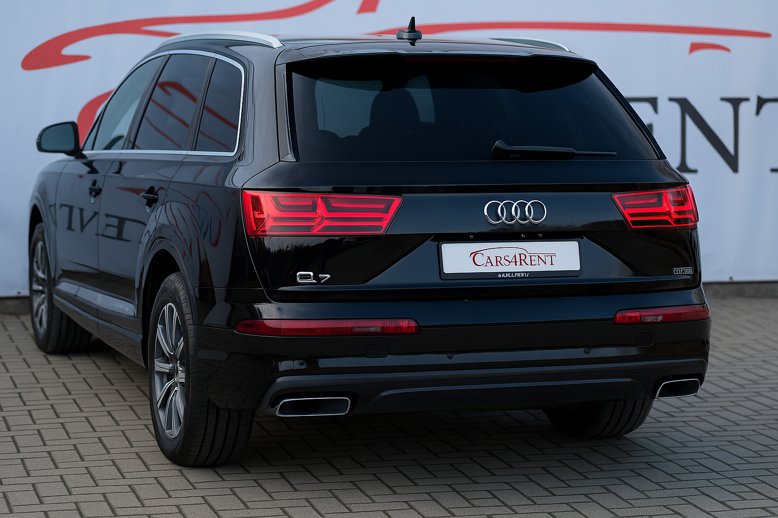 Audi Q77